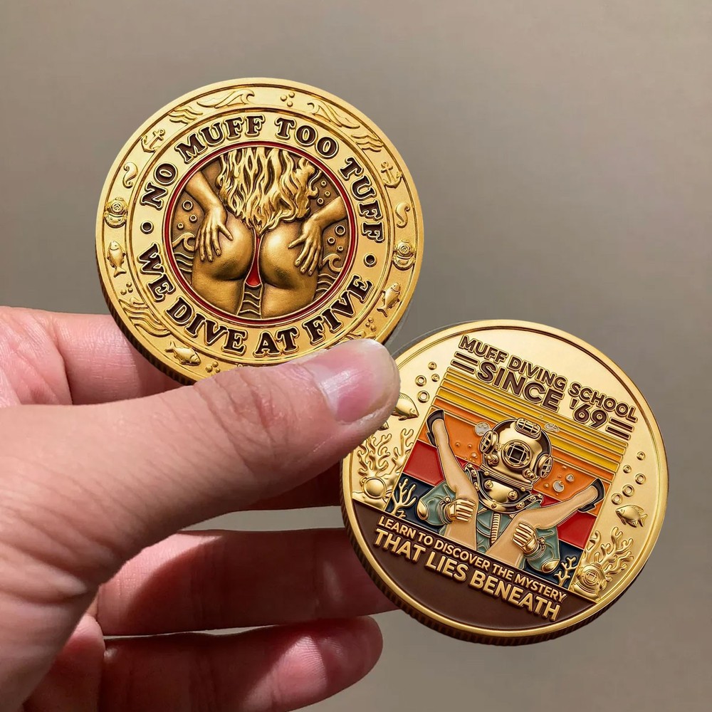 Muff Diving School Coin A rather amusing little gift