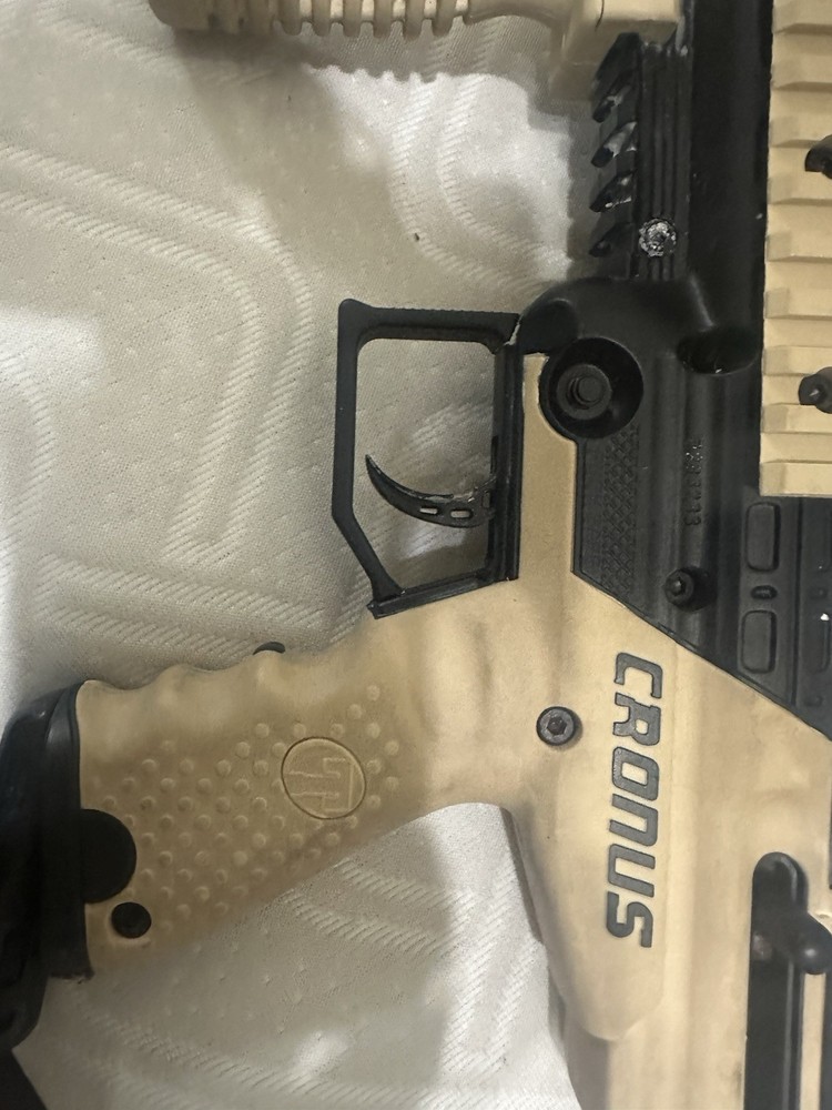 Tippman Cronus Paintball Gun Starter Bundle
