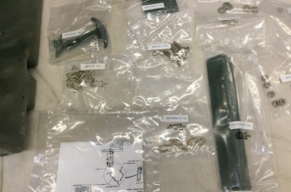 NOS Plastic Battery Box Kit - 6160-01-318-0763 12375366 M35A2 M813 M939 M544