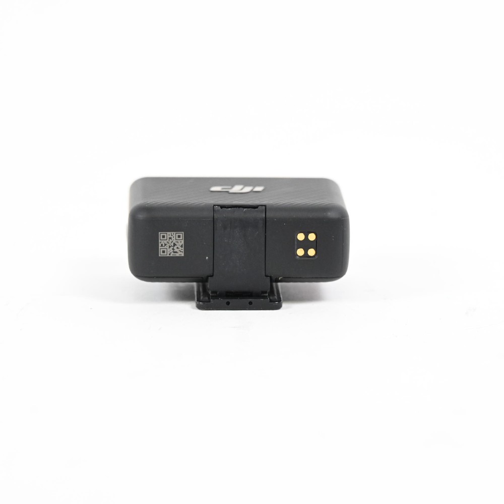 DJI Mic 2 2-Person Compact Digital Wireless Microphone System #910