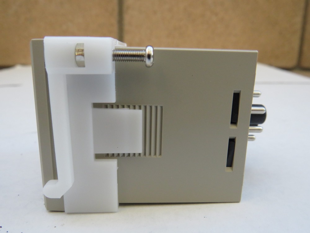 ATC timer control LE3SA120 On Delay Multi Range