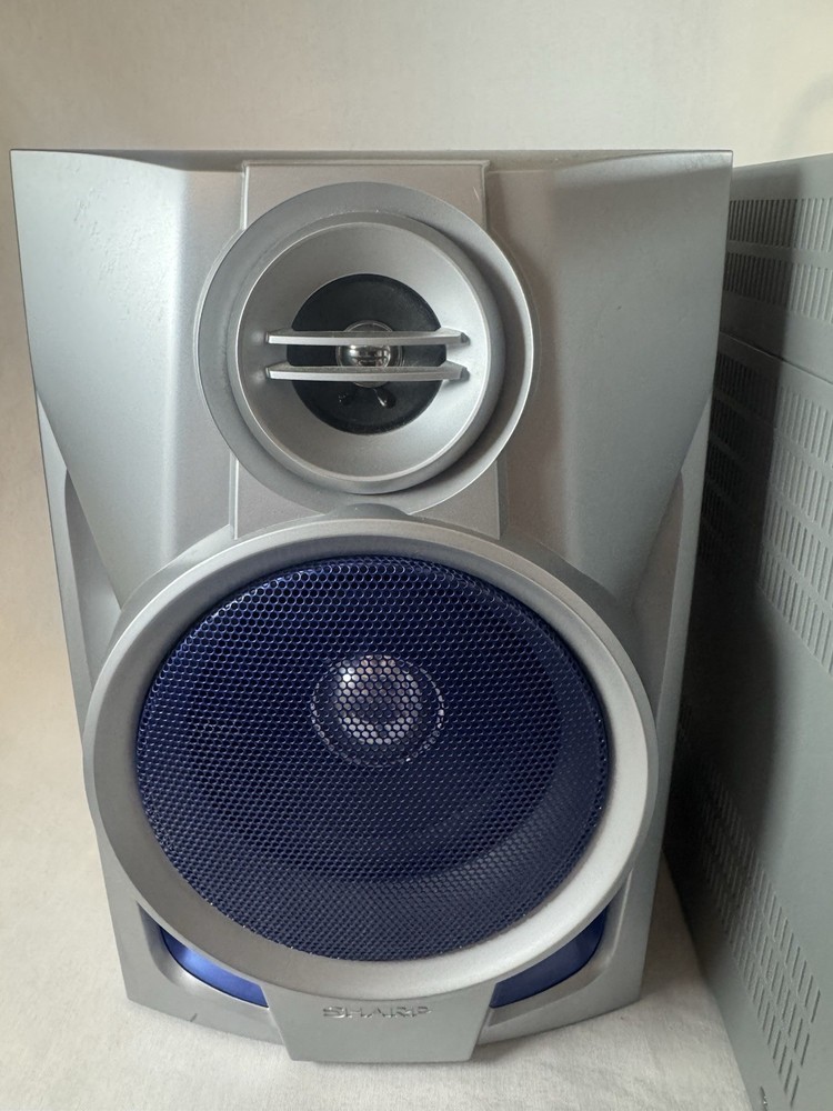 Sharp CD-XP200 Mini Component System with 3-Disc CD Changer & Speakers - Tested!