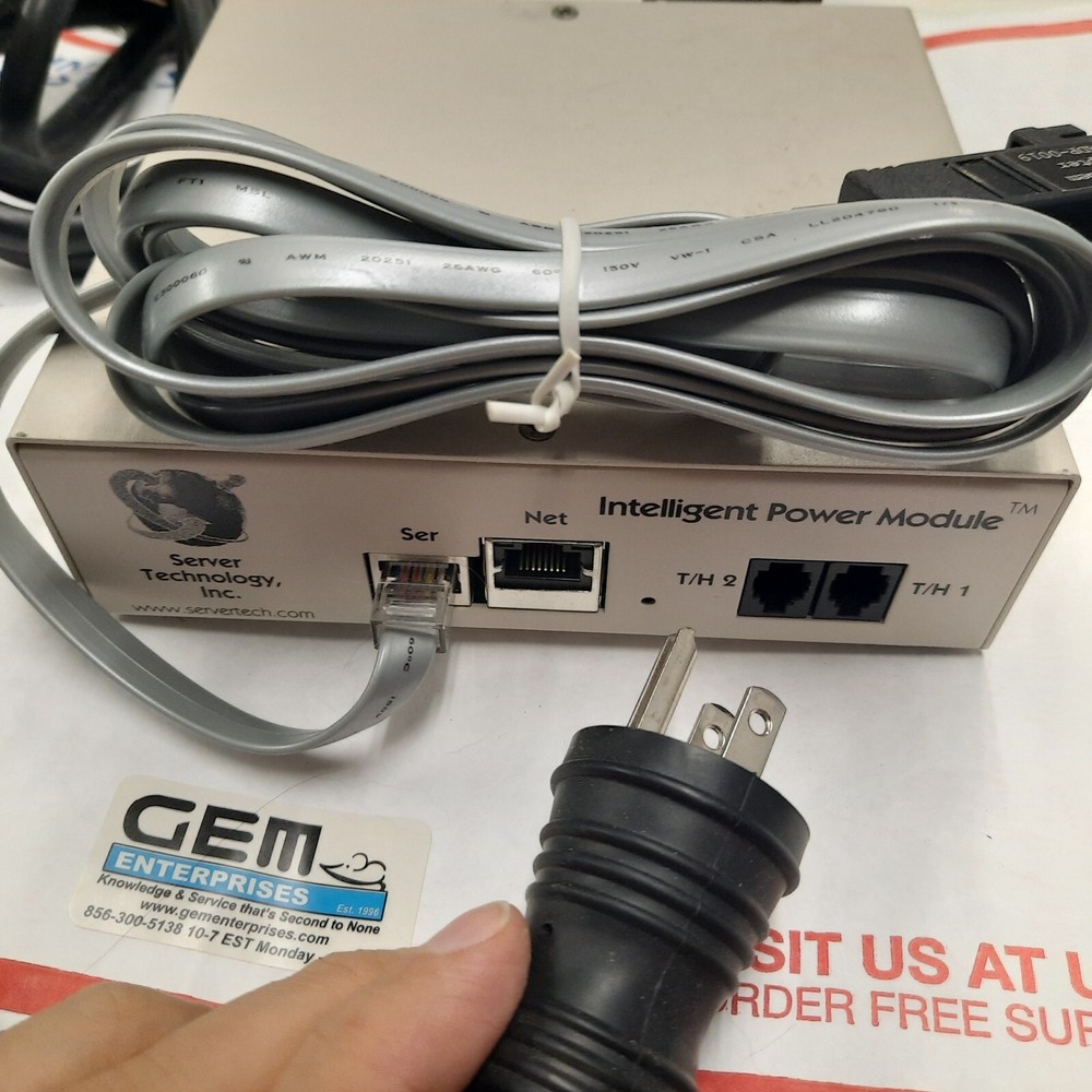 Server Tech Switched CW-2H1-C20, Intelligent Power Module WITH serial cable!