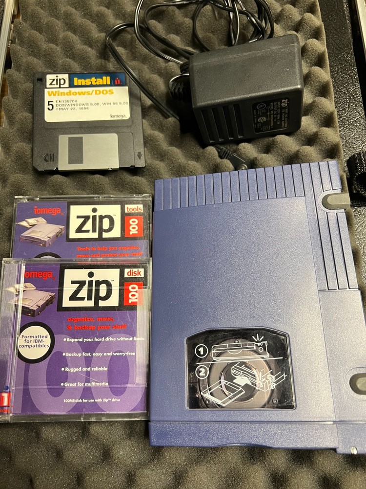 Vintage iOmega Zip 100 External Parallel Drive Bundle - Indigo