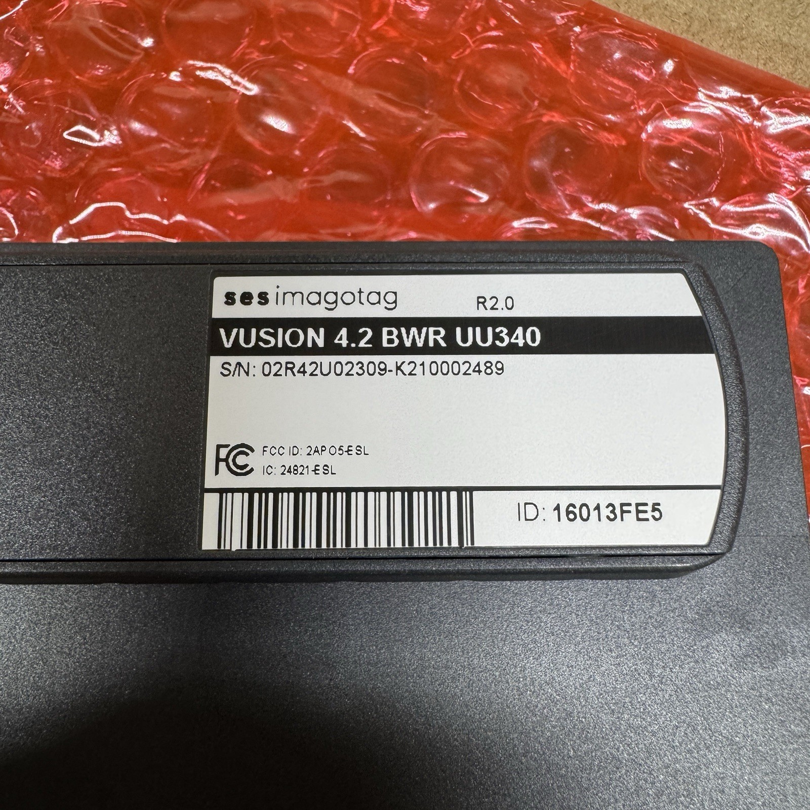 BOX OF 60 SES Imagotag Vusion 4.2 BWR + BAR Code Electronic Shelf Label