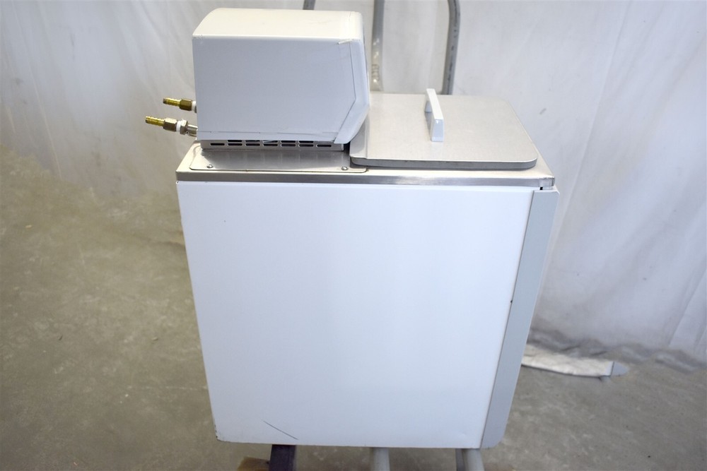 Thermo Neslab RTE 740 Benchtop Recirculating Chiller Bath