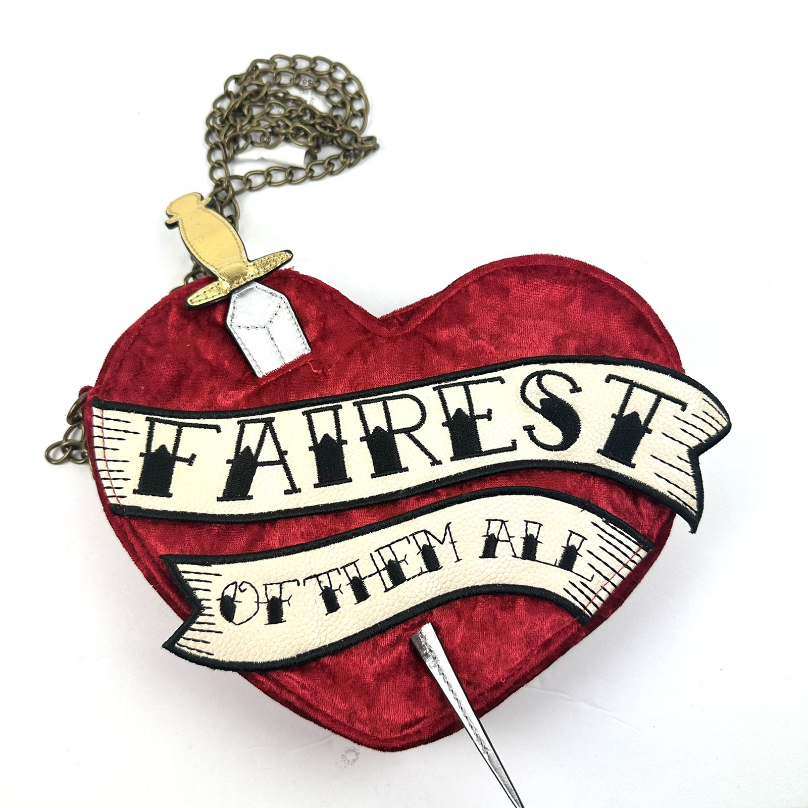 Oh My Disney Store Snow White Fairest of Them All Crossbody Bag Heart Chain New