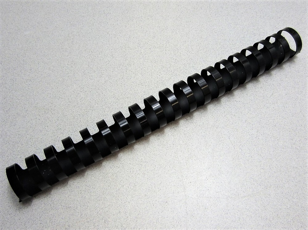 GBC 1"/25mm CombBind Spines Qty 37 New