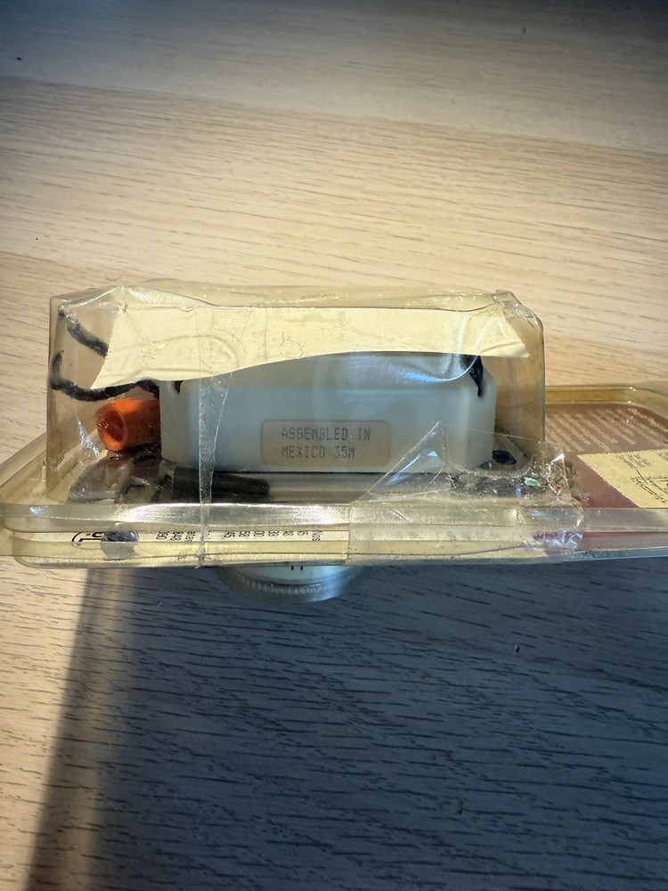 Intermatic Wall Switch Security Timer EJ343C 120V 3-Way 24hr Programmable New