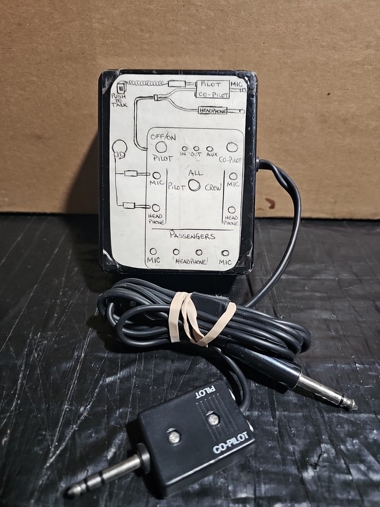 MICROCOM M42 AVIONICS 4 Place Voice Intercom