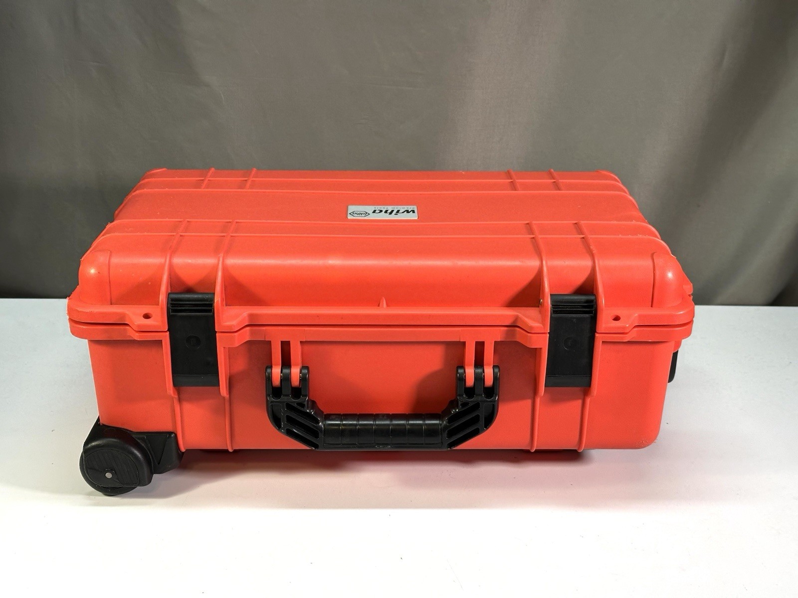 WIHA 80 Piece Master Electrician’s Insulated Tool Set in Rolling Hard Case NICE