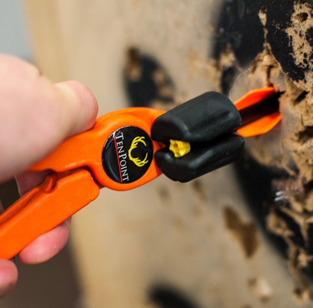 BEDNAR Excellent rubber grip pull crossbow arrows from target without damaging