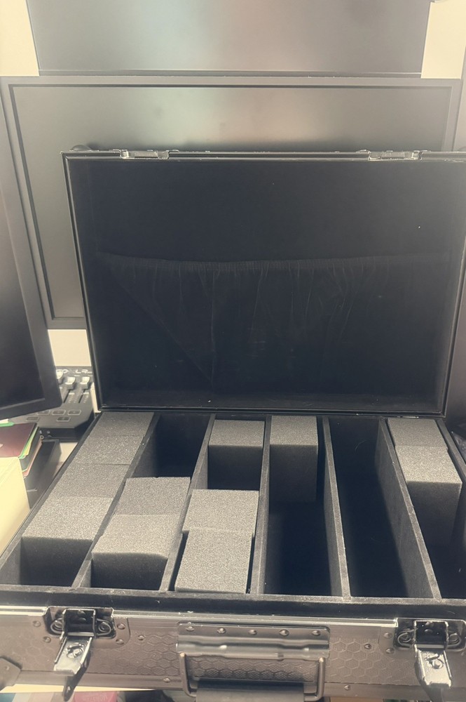 Game Card Storage Case (KingMega Edition) | Compatible with Magic The Gathering