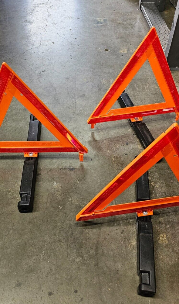 Emergency Warning Roadside Triangle Kit Model 1005 Set of Three