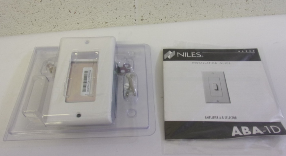 Niles Speaker Amplifier A Or B Selector ABA-1D White Wall Mount Switch OPEN BOX