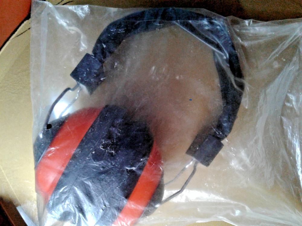 Hearing Protector headband adjustable New in Package