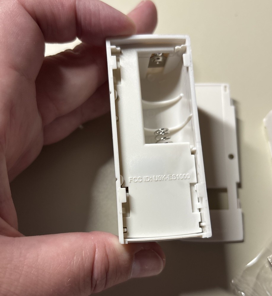 5 SimpliSafe Gen 1 Entry Sensor Model ES1000 White Working Great