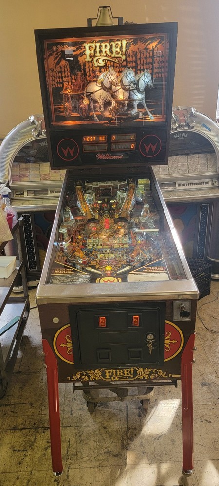 1987 Williams Fire Pinball Machine