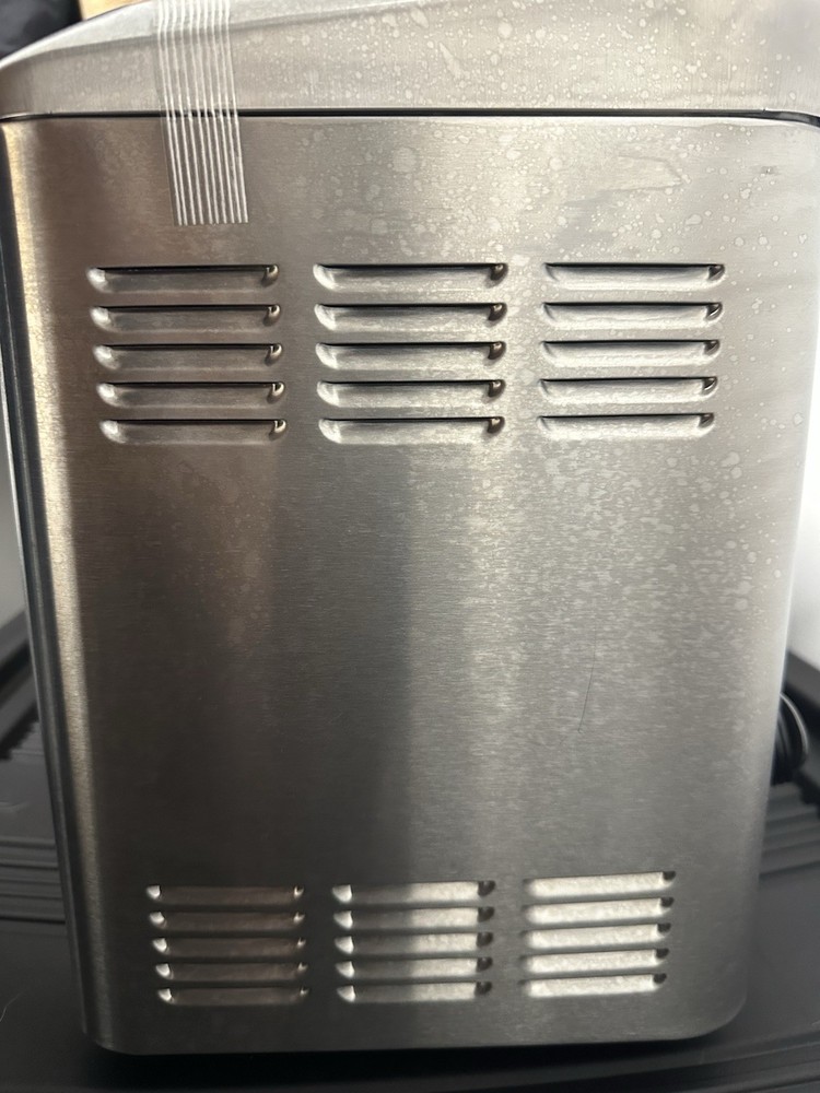 Breville Custom Loaf Bread Maker Automatic Fruit Nut Dispenser