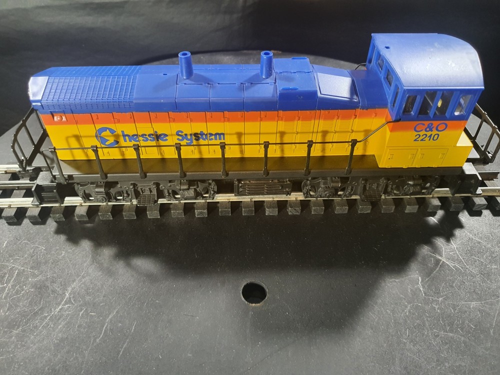 O Scale Diesel Locomotive Engine