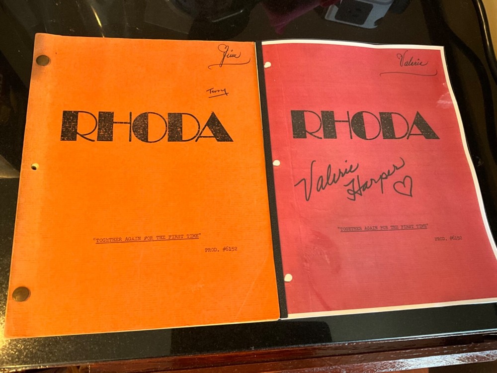 Original RHODA script + extra bonus script!  VALERIE HARPER 1976