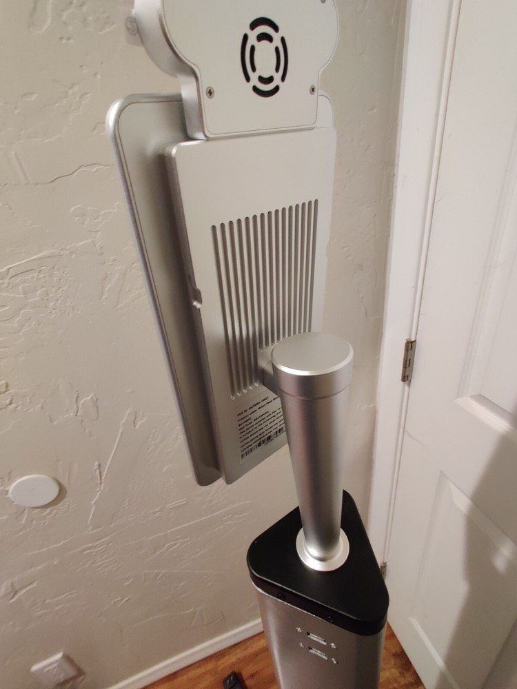 Face Recognition Dynamic Detection Temperature Scanner Kiosk Freestanding Base