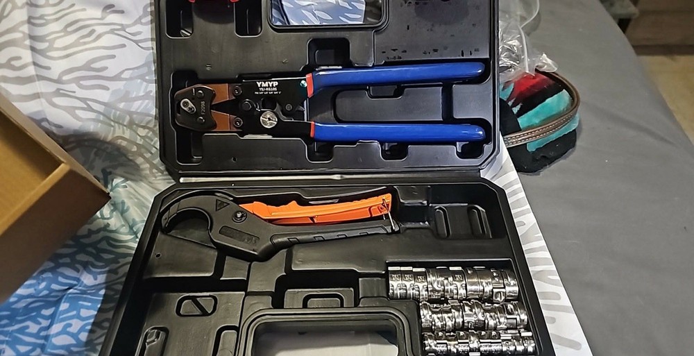Pex Crimping Tool Set