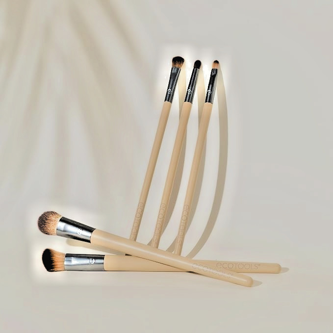 EcoTools Daily Defined Eye Brush Kit, Makeup Brushes for Applying Eyeshadow