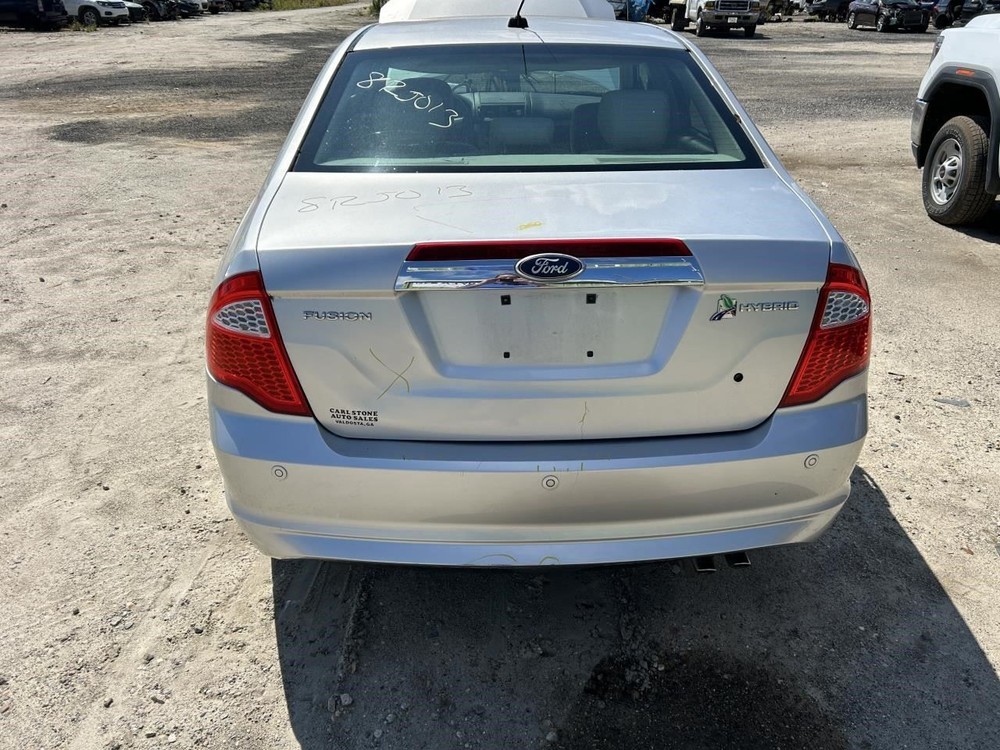 FUSION    2011 High Mounted Stop Light 104909883