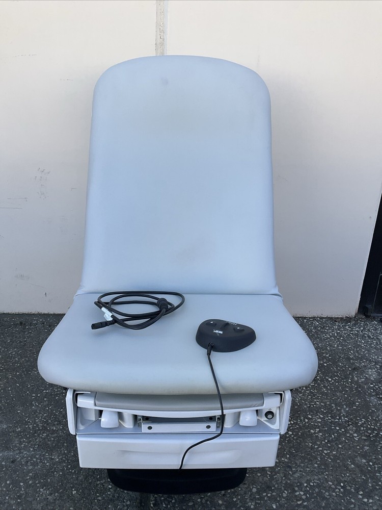 Ritter Midmark 224 Power Table ADA