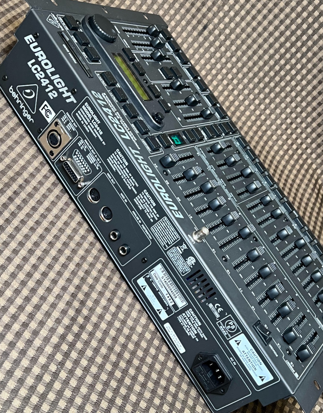 Behringer Eurolight LC2412 Professional 24 Channel DMX Lighting Console + Cables