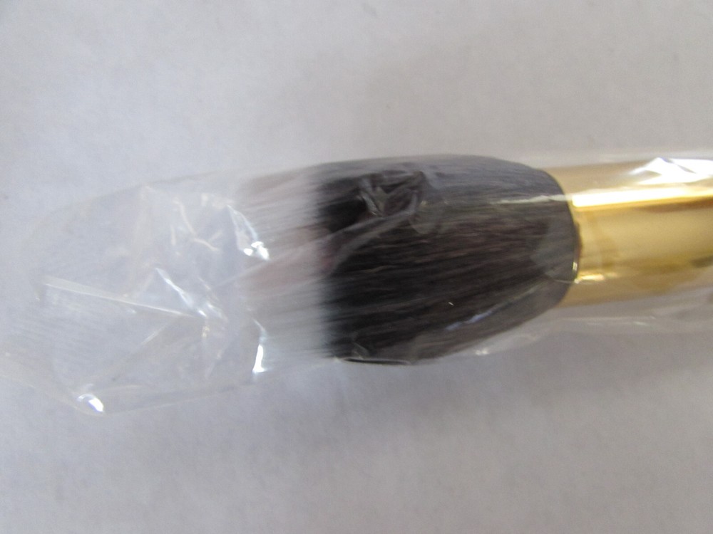 BareMinerals Feather Light Brush New Gold Handle
