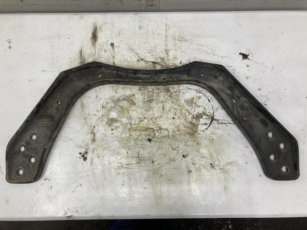 Peterbilt 587 Suspension Crossmember/K-Frame - Used