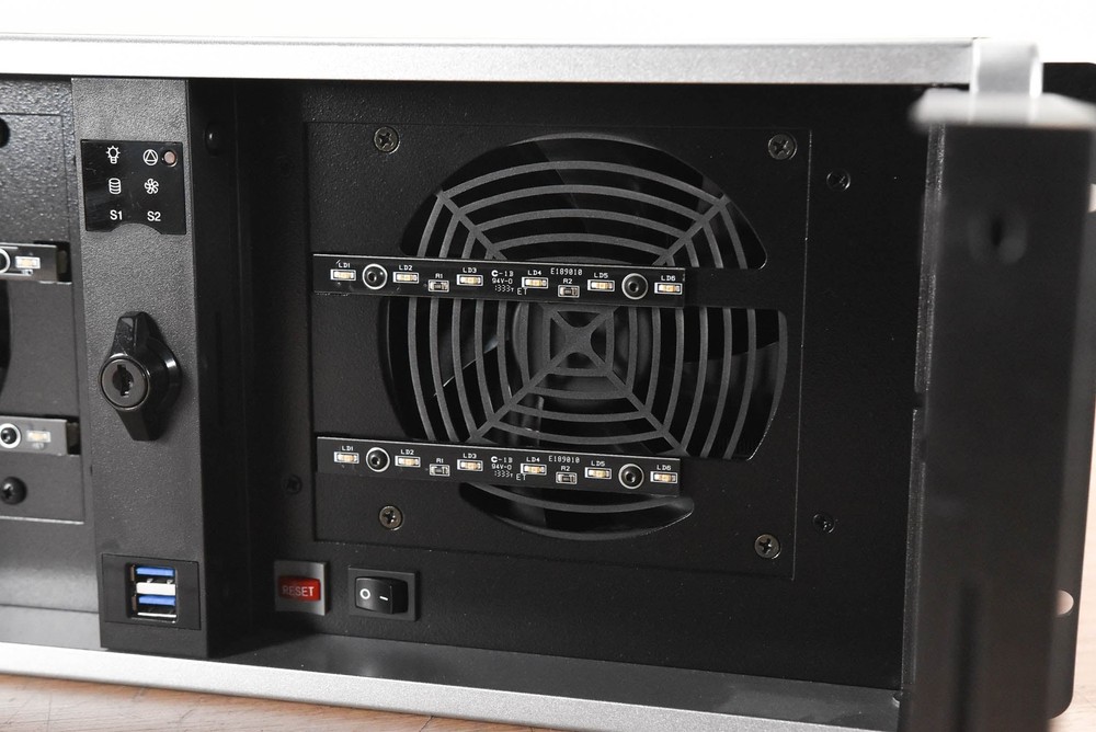 High End Systems Axon HD Pro Media Server CG002W0