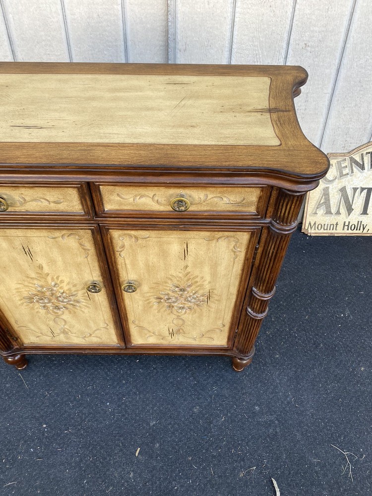 65218 Decorator Sideboard Server Cabinet