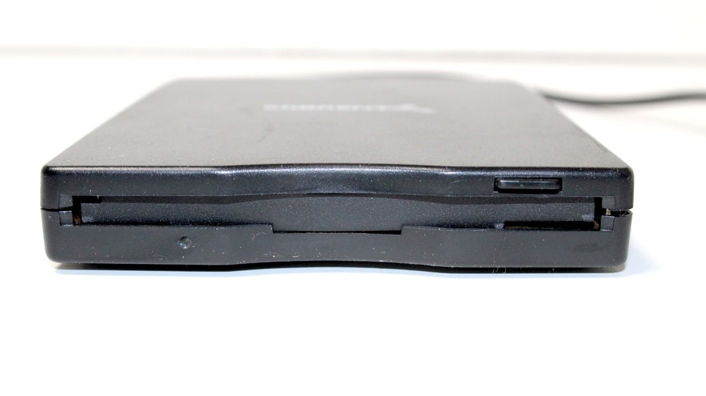 SABRENT USB PORTABLE DISKETTE DRIVE