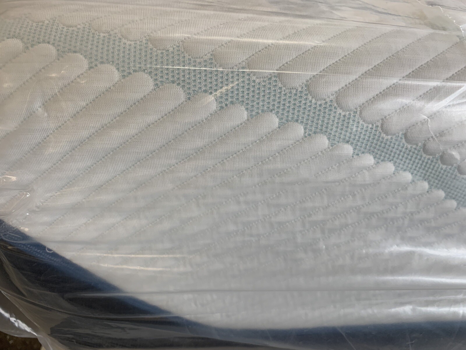 TempurPedic PRO ADAPT SOFT CALIFORNIA KING MATTRESS NEW FAST SHIPPING CLEARANCE