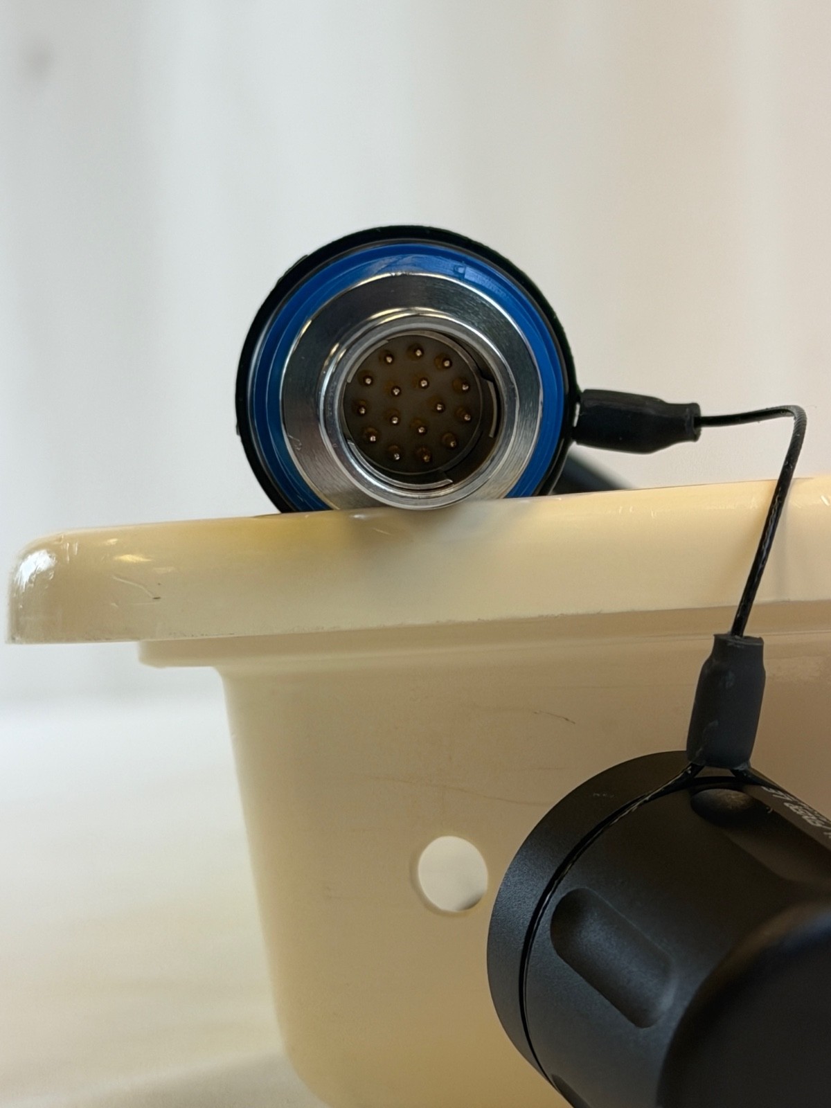 Stryker 1288 HD Camera Head & Coupler w/ Clear Light Cable & Sterilization Case