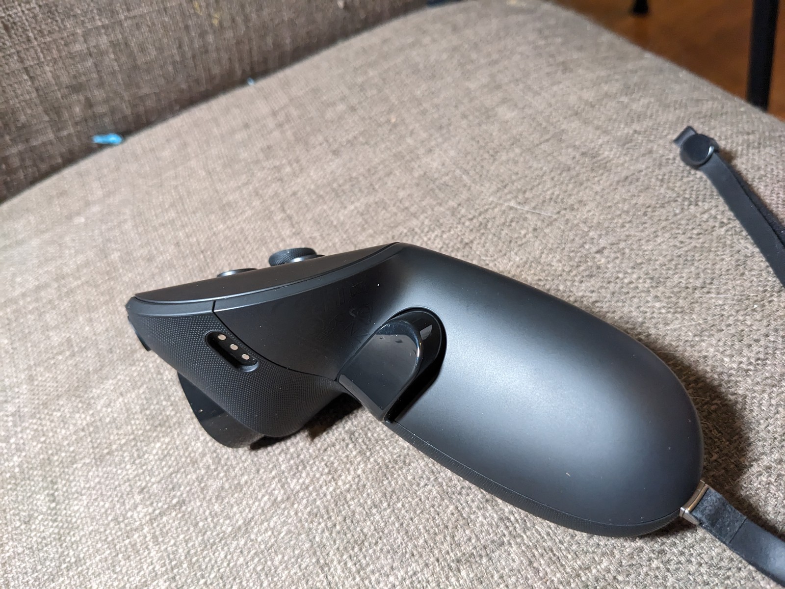 Meta Quest Pro Right VR Controller Handheld Virtual Reality Remote Black Excelle