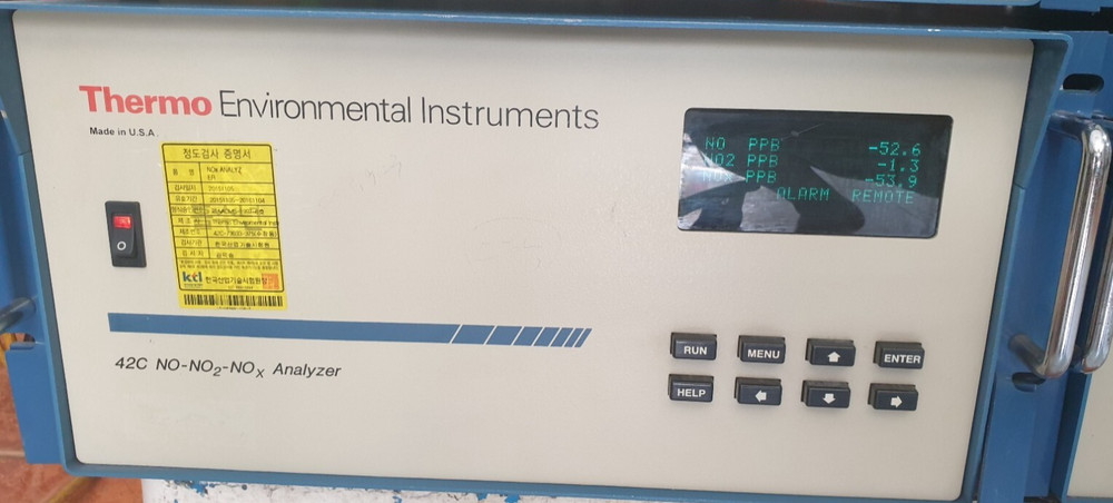 Thermo Environmental Instruments 42C NO-NO2-NOX Analyzer [#A506]