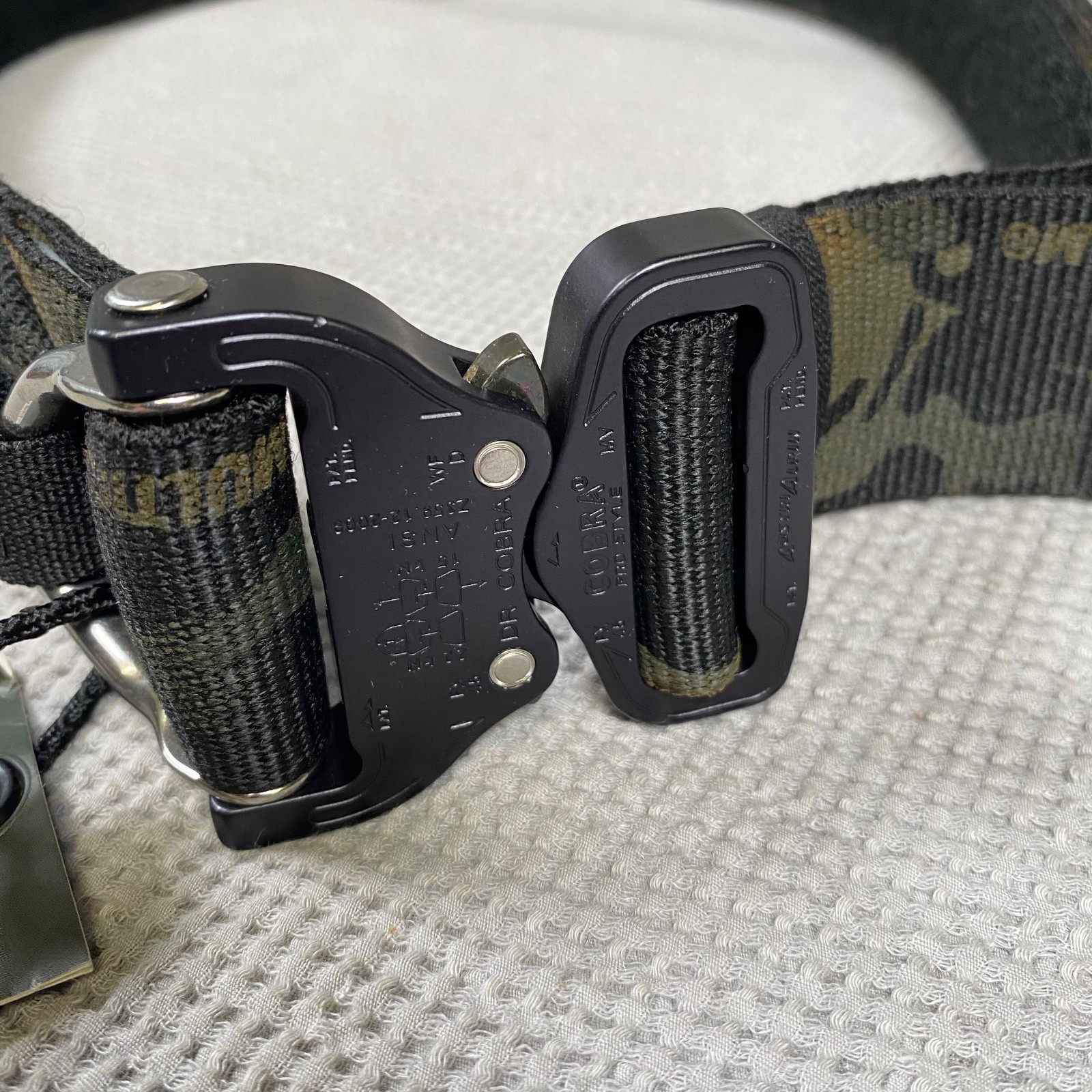 Eagle Industries Operator Gun Belt OGB Cobra Buckle D-Ring Multicam Black LARGE