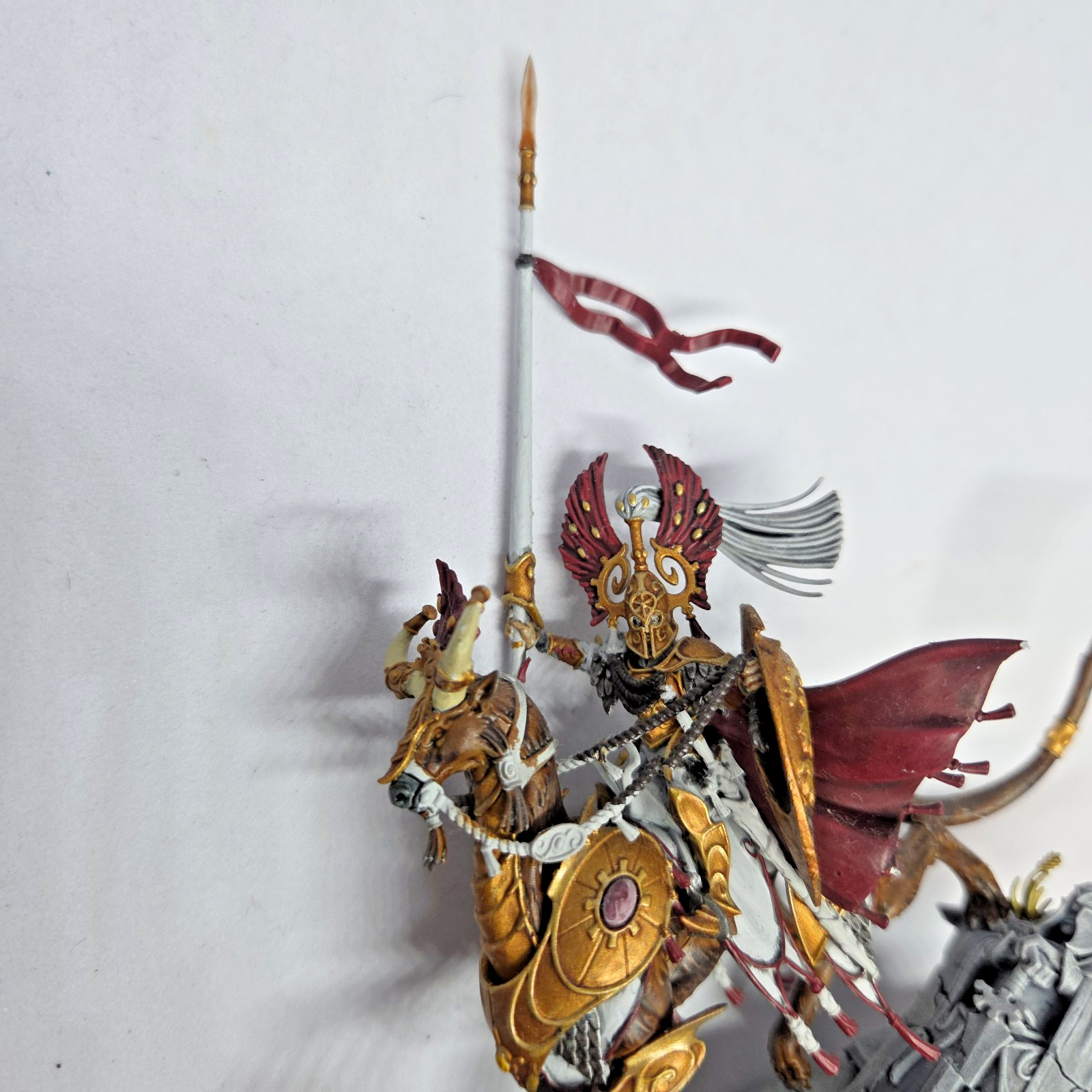 Warhammer AoS: Lumineth Realm Lords - Lyrior Uthralle, Warden of Ymetrica