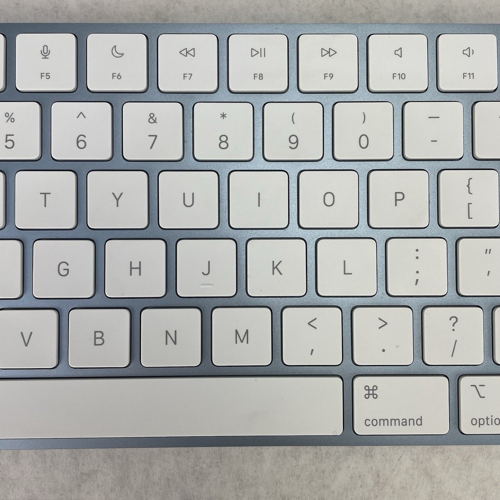 Apple Magic Keyboard A2520 Touch ID Numeric Keypad Blue