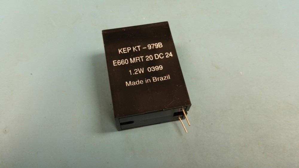 KEP Counters KT-979B (24DC 1.2W # E660 MRT 20 DC 24 (NEW) NEVER USED...