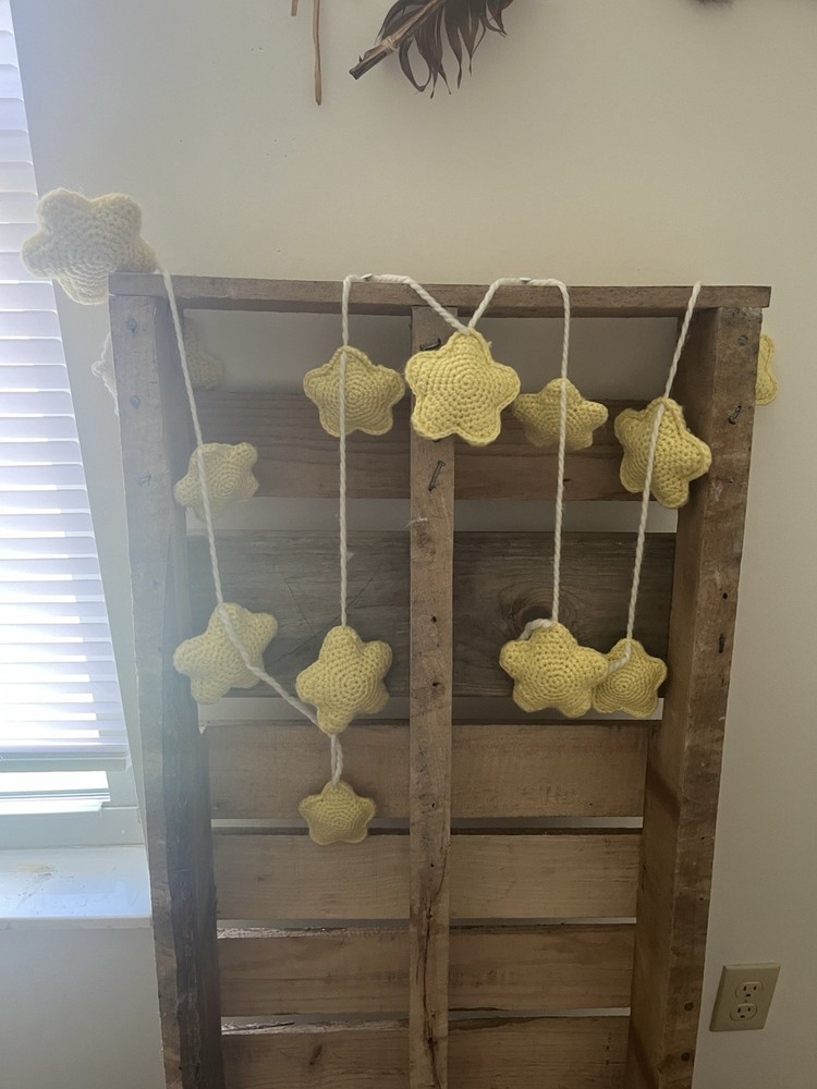 Crochet Star Garland
