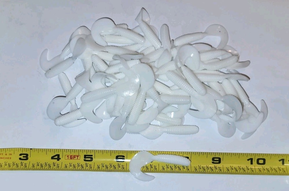 White 2 inch 100 Pack, Curl Tail Grubs