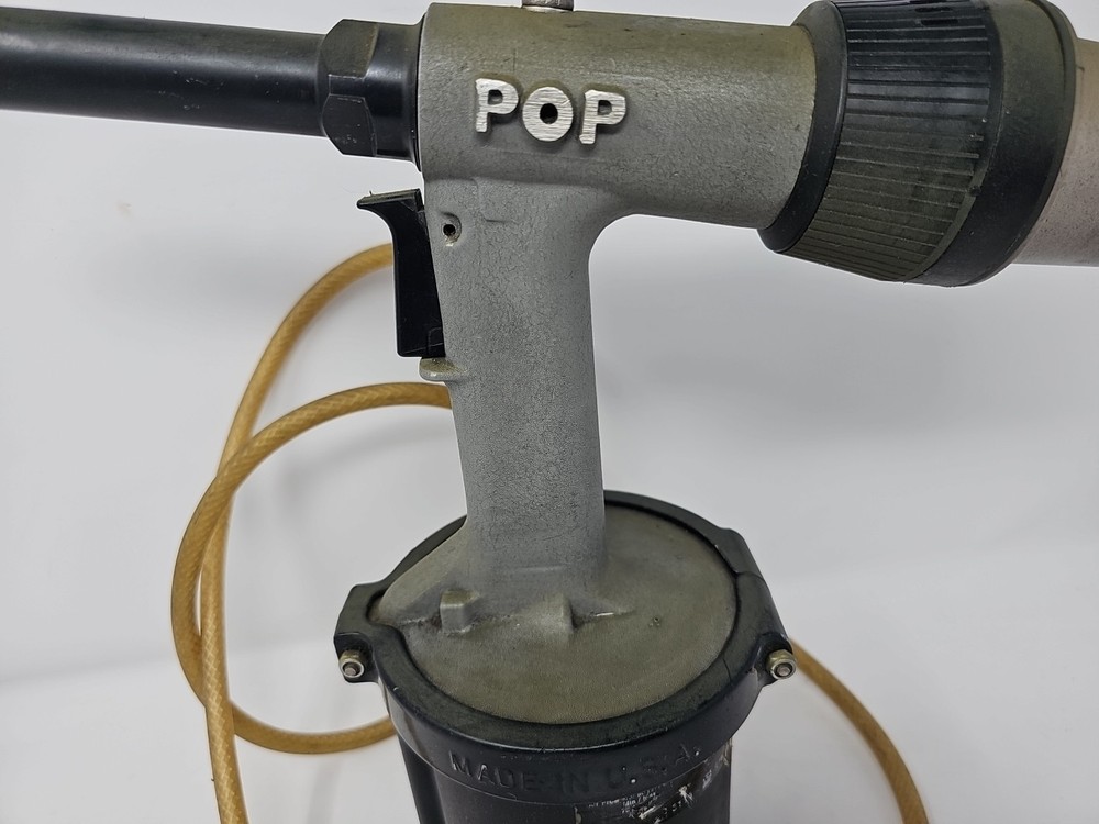 Pop Model 5400 Pneumatic Revitter Air Riveter Rivet Tool