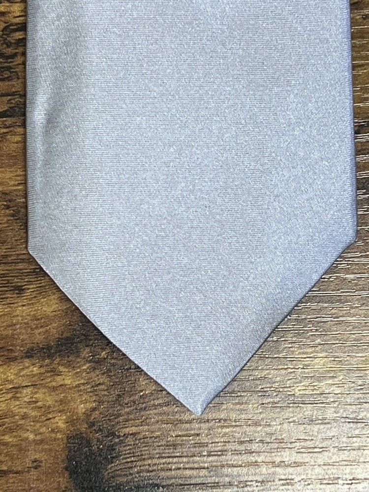 Brooks Brothers Silver Solid Tie 100% Silk Men's Necktie 59"