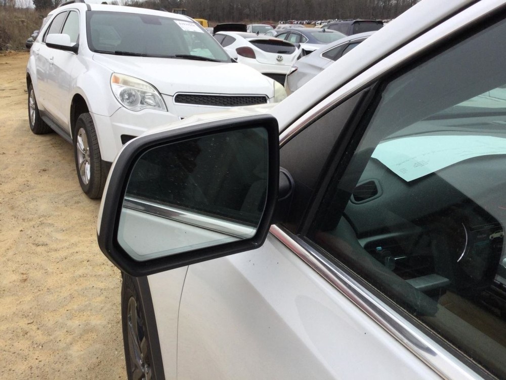 ACADIA 2019 Glove Box 4937942