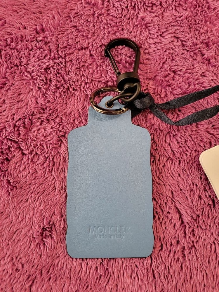 ️MONCLER Down Vest Type Keychain